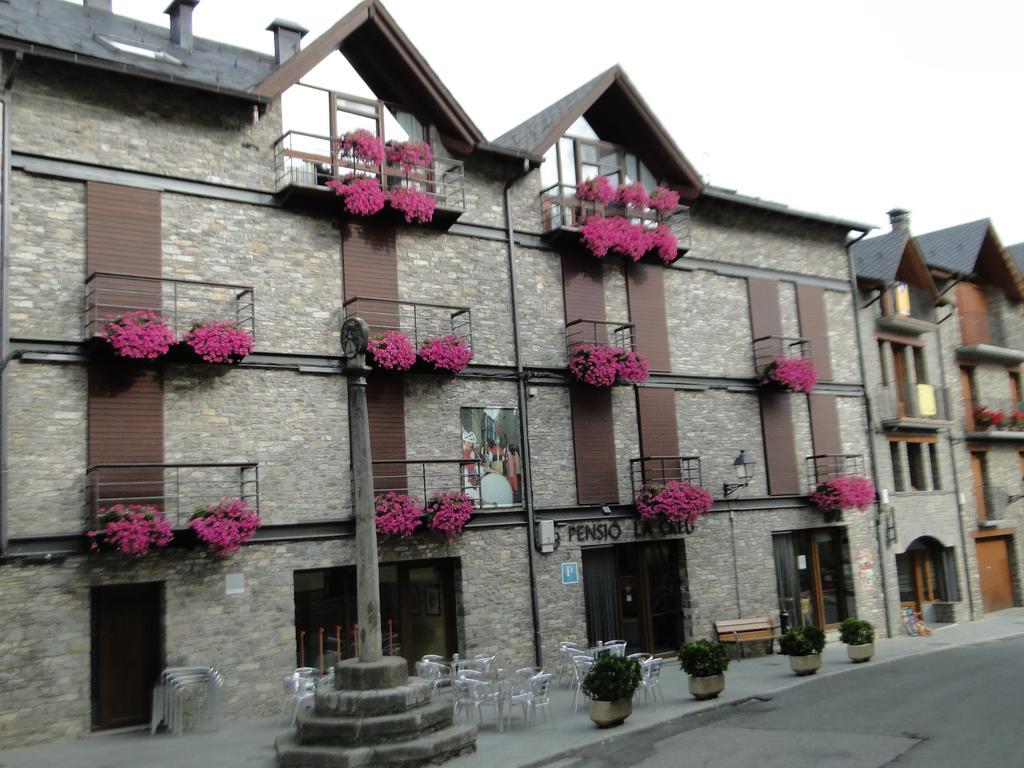 Pensio La Creu Hotel Esterri d'Àneu Eksteriør billede